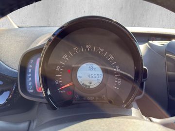 Peugeot 108 TOP 1.0 VTi TOP! Collection +SHZ