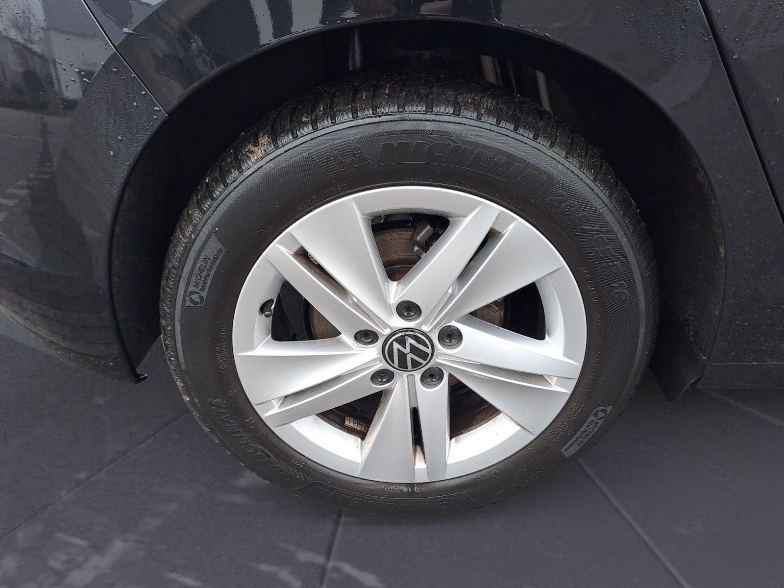 Volkswagen Golf - Bild 10