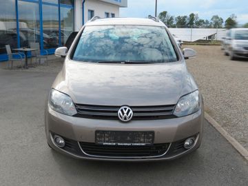 Volkswagen Golf - 5