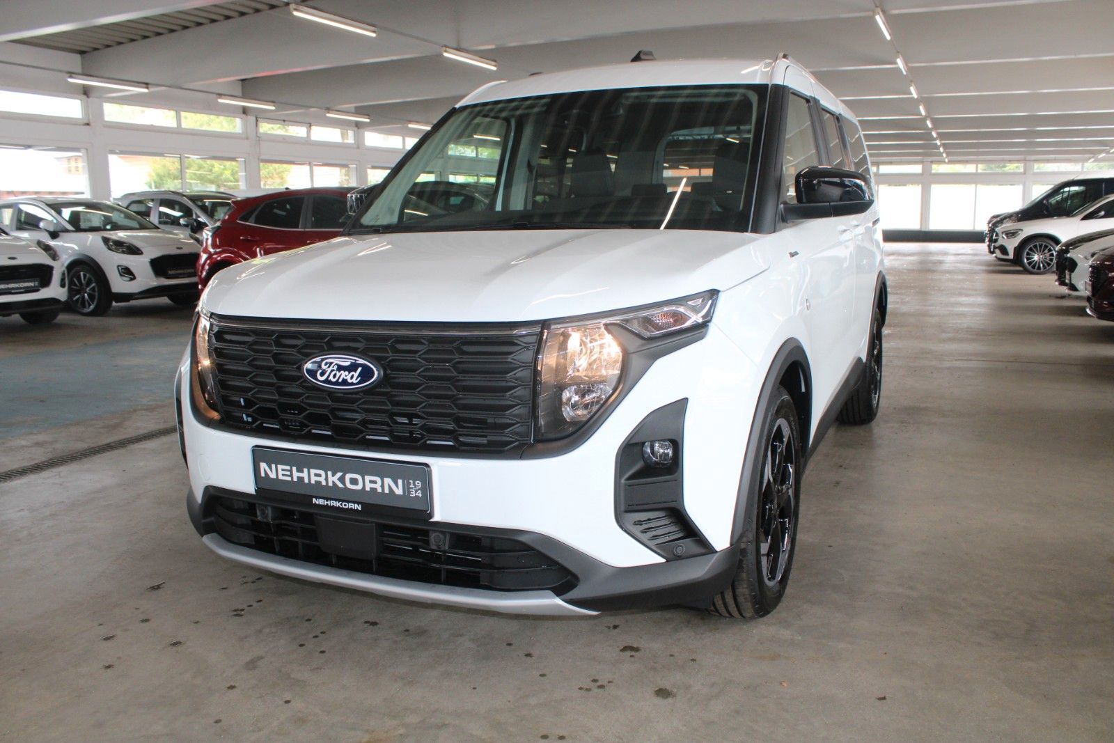 Fahrzeugabbildung Ford Tourneo Courier ACTIVE Winter + FahrerAssistPak3