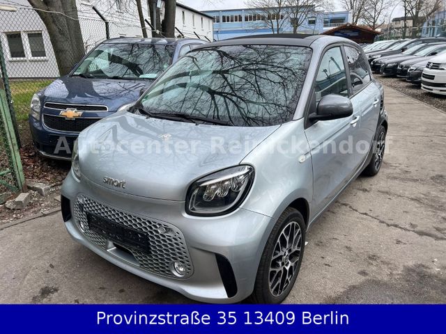 Smart ForFour EQ LED JBL Batterie Automatik 17000KM