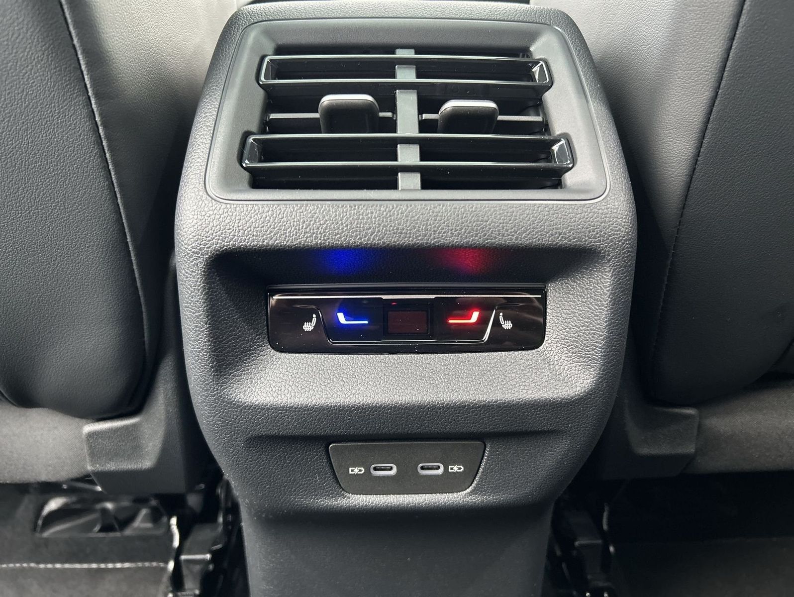 Volkswagen Tiguan - Bild 19