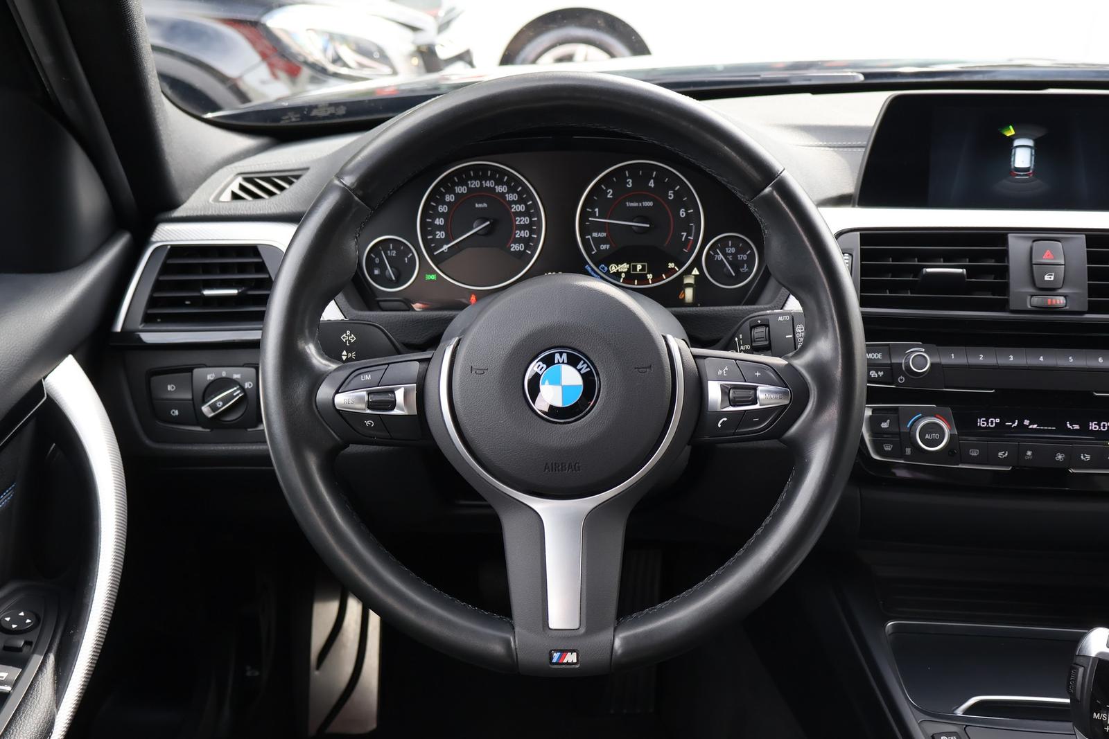 BMW 320i M Sport LED Navi Tempomat el. Heckklappe