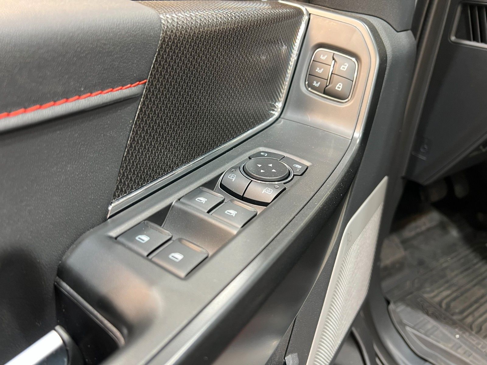 Fahrzeugabbildung Ford F-150 RAPTOR  EcoBoost®  3.5L V6 *MY26*