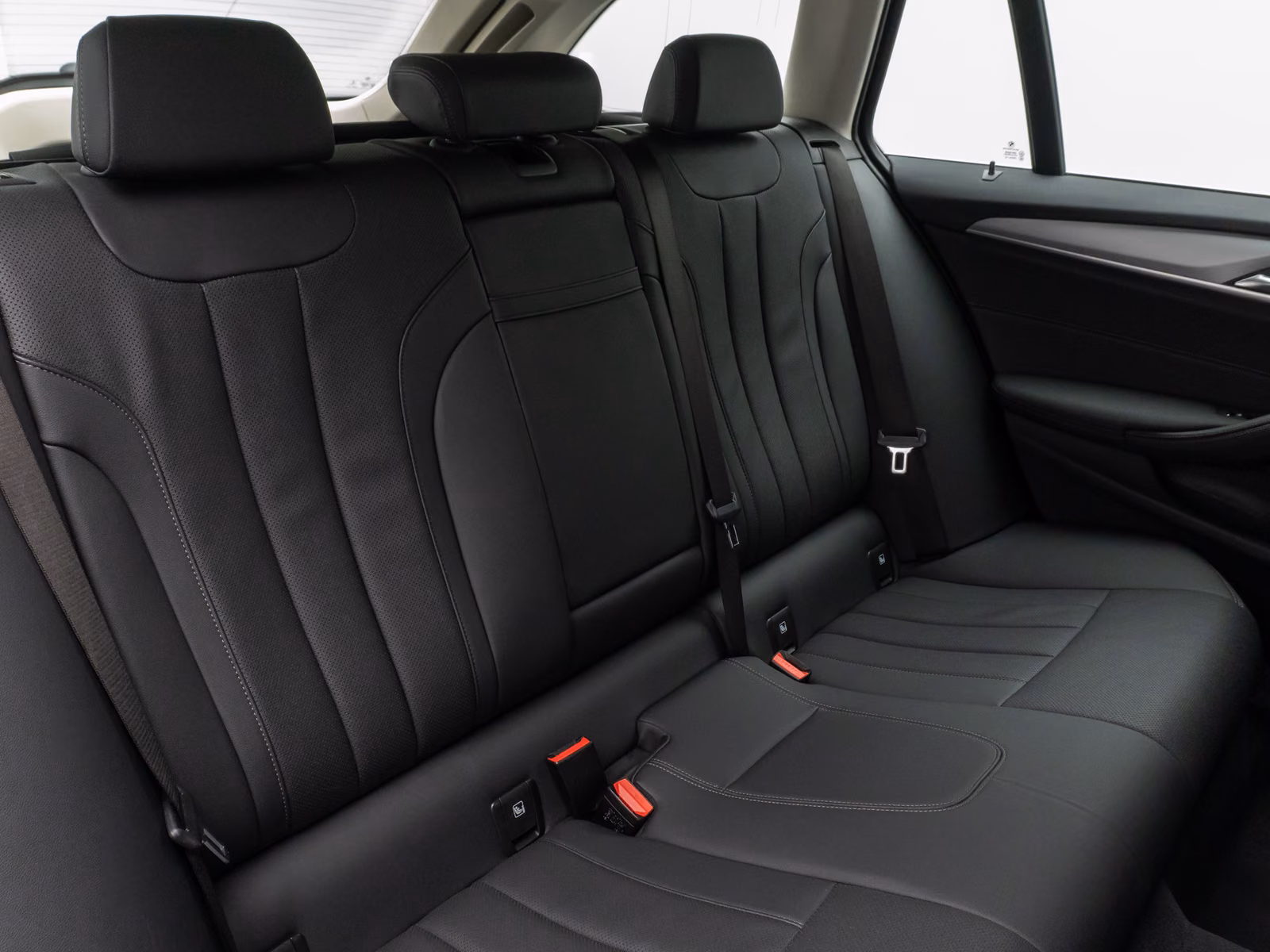 BMW 520 i DAB WLAN Cock Leder Sitzhzg LED Alarm PDC, миниатюра 29