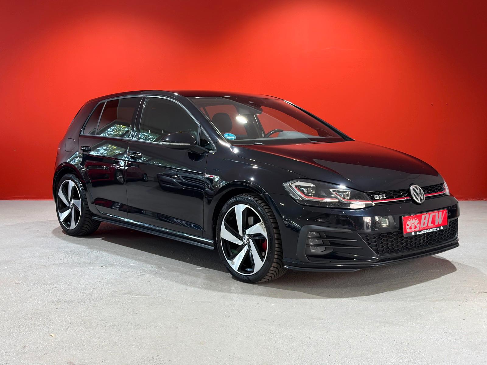 Volkswagen Golf VII Lim. GTI  7.5 Facelift  Virtual Cockpit