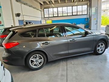 Ford Focus - 4
