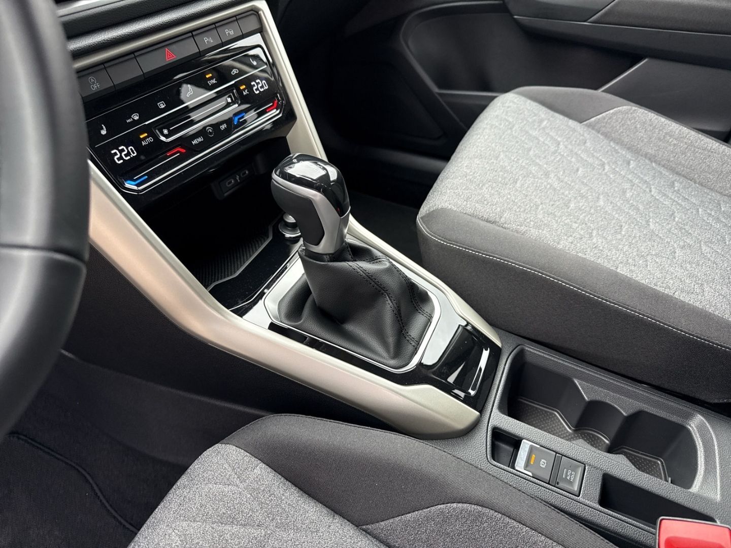 T-Roc 2.0 TDI DSG Move *Navi*App-Connect*