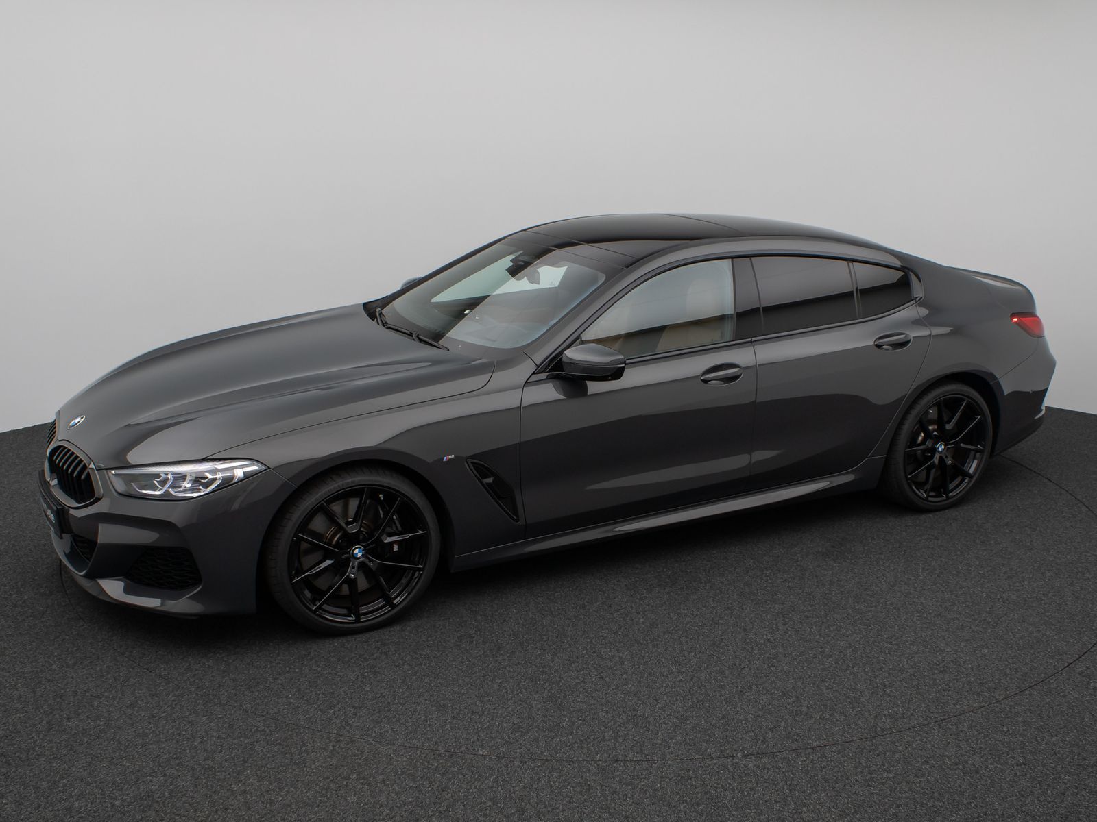 Fahrzeugabbildung BMW M850i xD GC Panorama 360°DAB H/K SoftCl 20Zoll