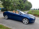 Ford Focus CC 2,0 Titanium - Ford Focus aus 2009: Cabrio
