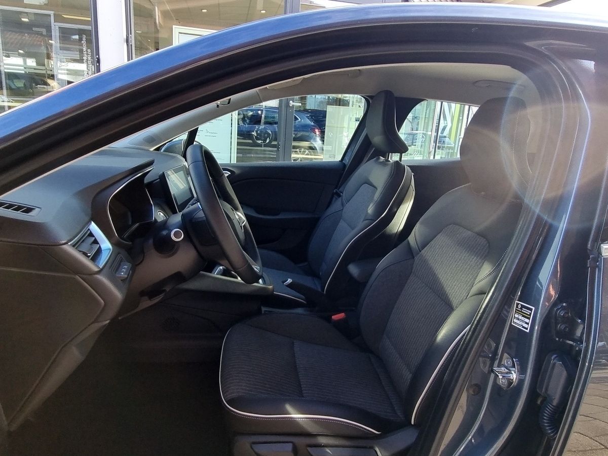 Fahrzeugabbildung Renault Clio INTENS TCe 90