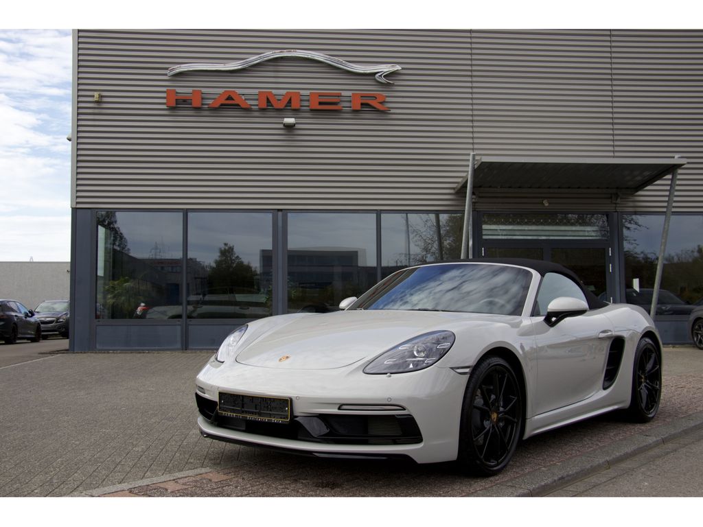 Image of Porsche Boxster