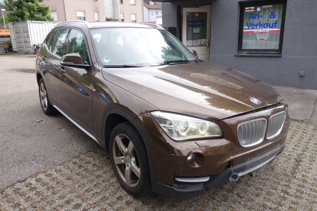 BMW X1 sDrive18i - Wildunfall