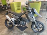 KTM Ktm 690 Supermoto - KTM SUPERMOTO 690