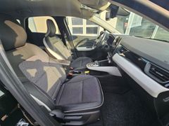 Fahrzeugabbildung Captur II Edition One E-TECH Plug-In 160 EDC HYB