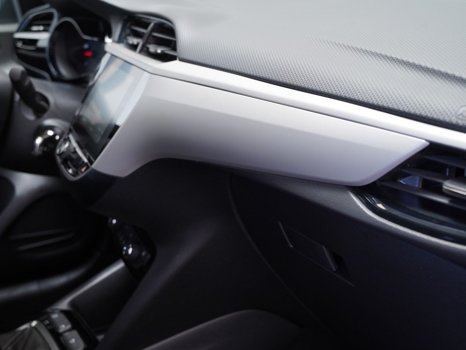 Fahrzeugabbildung Opel Corsa F 1.2 Turbo Edition DAB/LED/PDC/KAMERA/SHZ