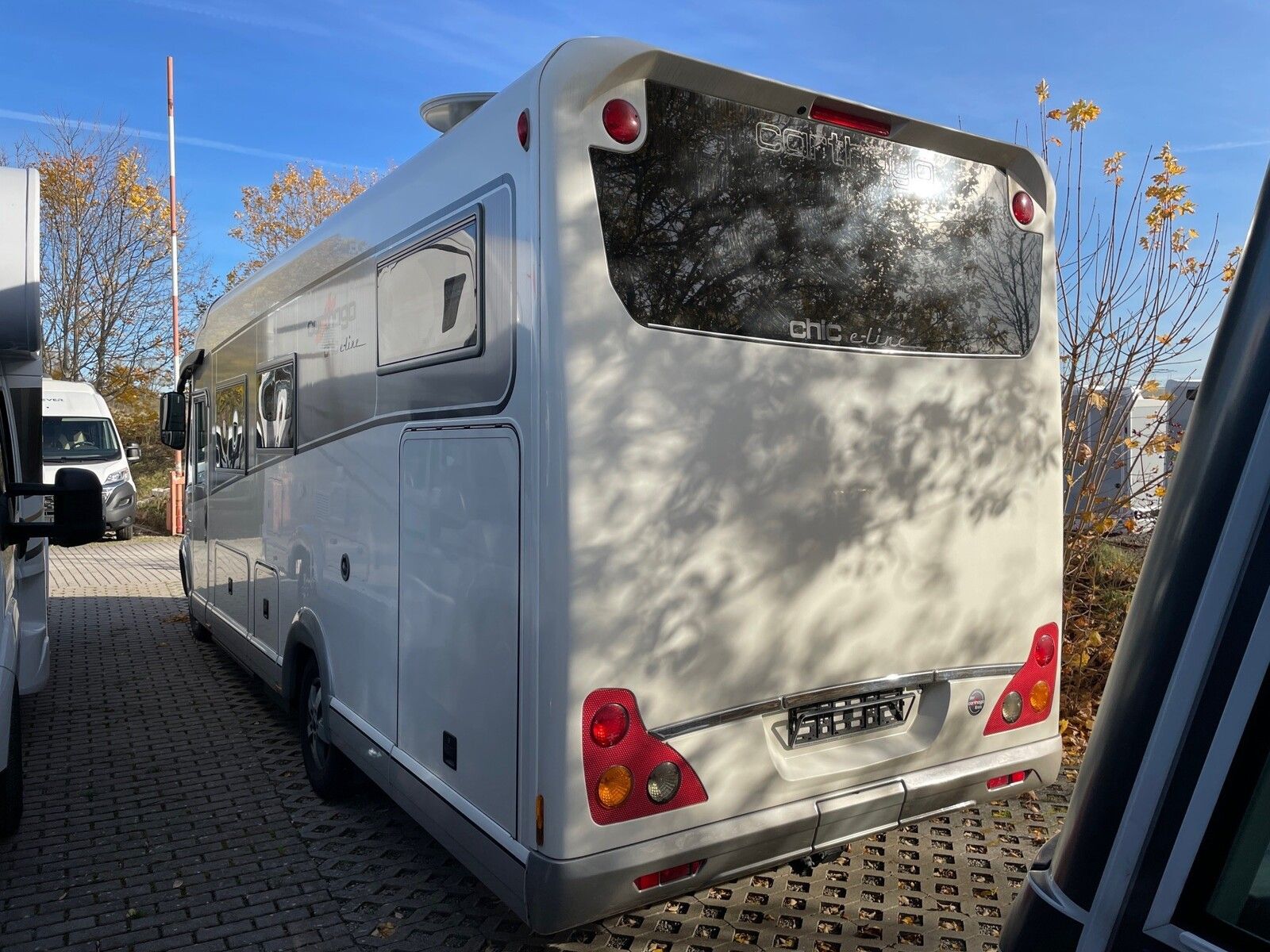 Fahrzeugabbildung Carthago chic e-line I 50 Yachting Solar, TV, Luftfederun