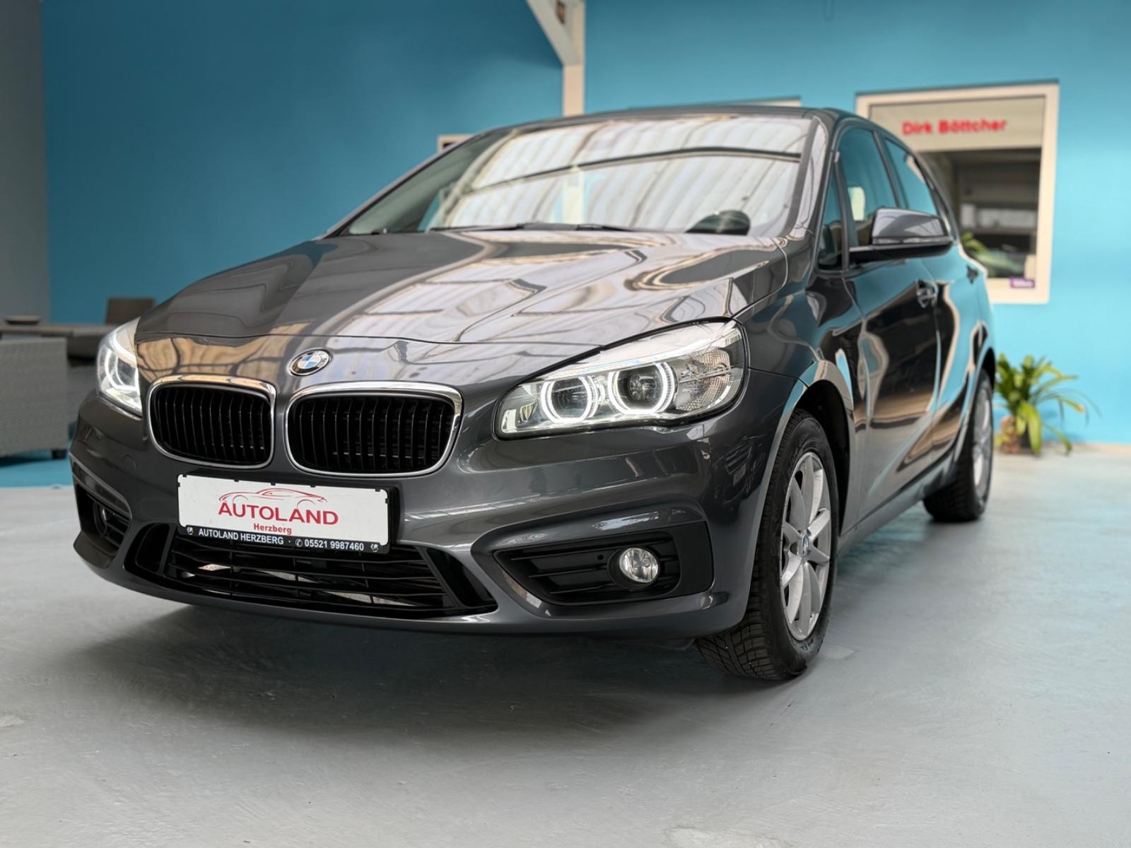 BMW *Active Tourer 220 i* AHK*1HAND*LED*PDC*