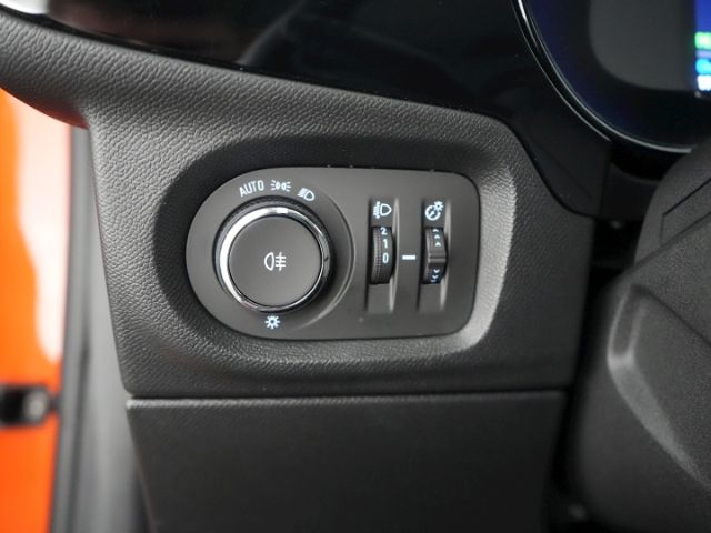 Corsa-e F ELEGANCE 50kWH AT+LED+SITZHEIZUNG+PARK