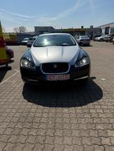 Jaguar XF 5.0 V8 Portfolio - Jaguar XF: 5.0