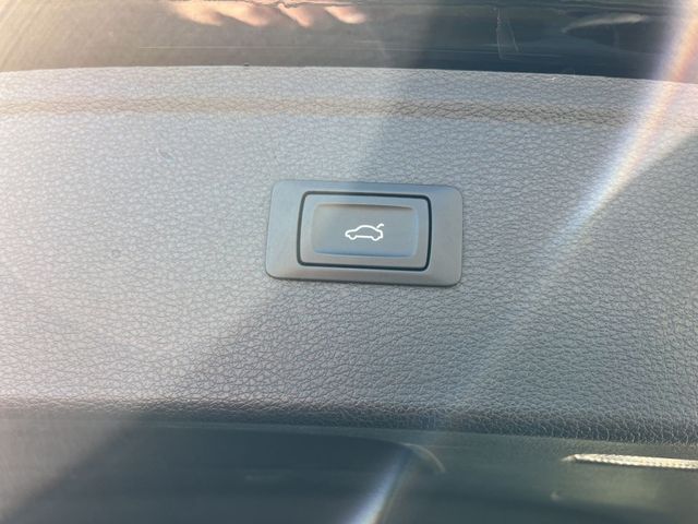 Q5 TFSI e advanced 50 S tronic quattro,Navi,AHK