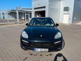 Porsche Cayenne Turbo - Porsche Cayenne aus 2012: Turbo