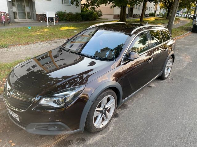 Opel Insignia Country 2l Diesel 194 PS Aut...