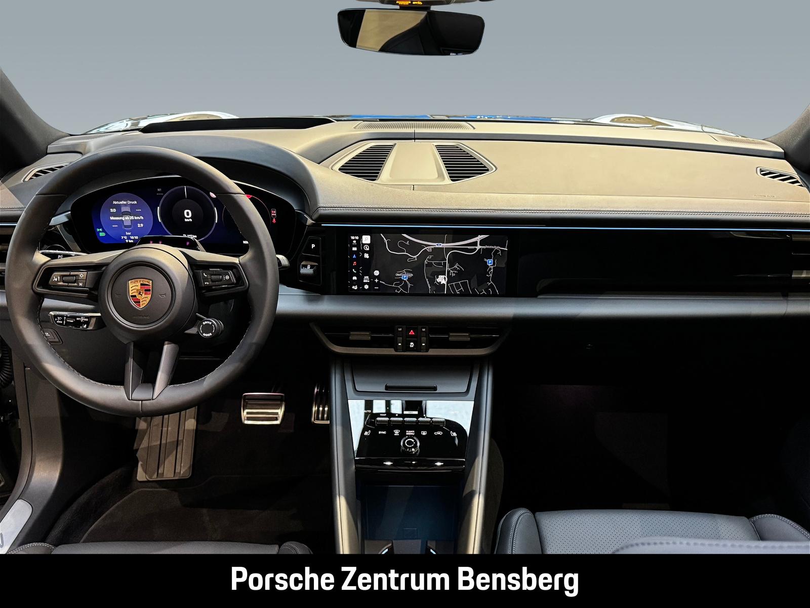Porsche Macan 4S Electric