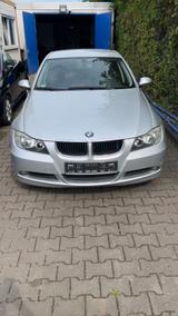 BMW 318i E90 MOTOR PROBLEME - BMW 318: 318i Motor