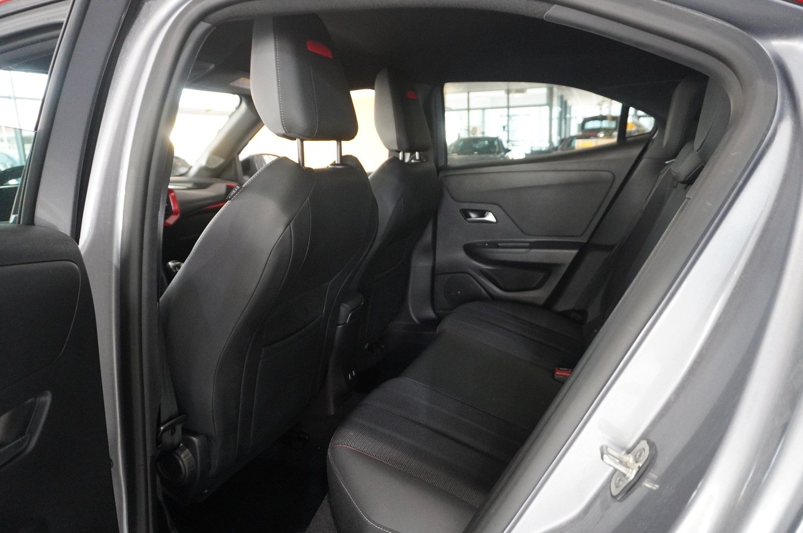 Fahrzeugabbildung Opel Mokka GS Line 1.2 NAVI/LED/KAMERA/SPORT/VIRT/DAB