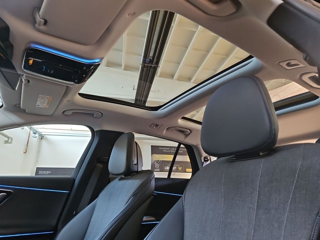 Fahrzeugabbildung Mercedes-Benz E 200 T Avantgarde AHK LED Pano ACC Navi KeyLess