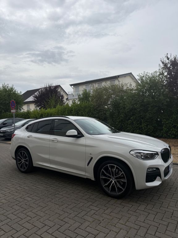 Image of BMW X4