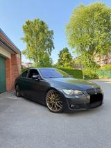 BMW E92 335i M-Paket TÜV NEU - BMW 335 aus 2006