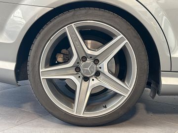 Mercedes C 300 - 3