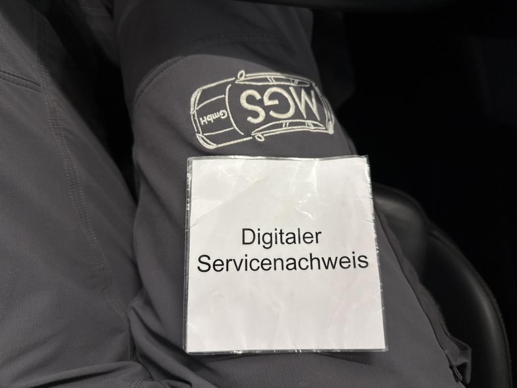 Cupra Leon SP 1.4 TSI e-HYBRID 180kW AHK*Tempo*PDC*Nav