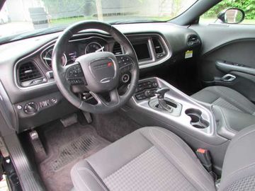 Dodge Challenger - 10