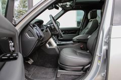 LAND ROVER Range Rover Vogue P400/ AHK/ STANDHZG./ PANO LAND ROVER Range Rover Vogue P400/ AHK/ STANDHZG./ PANO