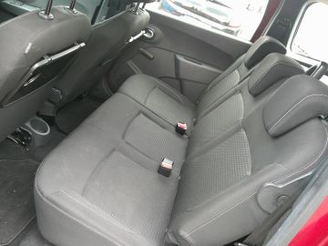 Dacia Lodgy Comfort dCi Erste Hand !