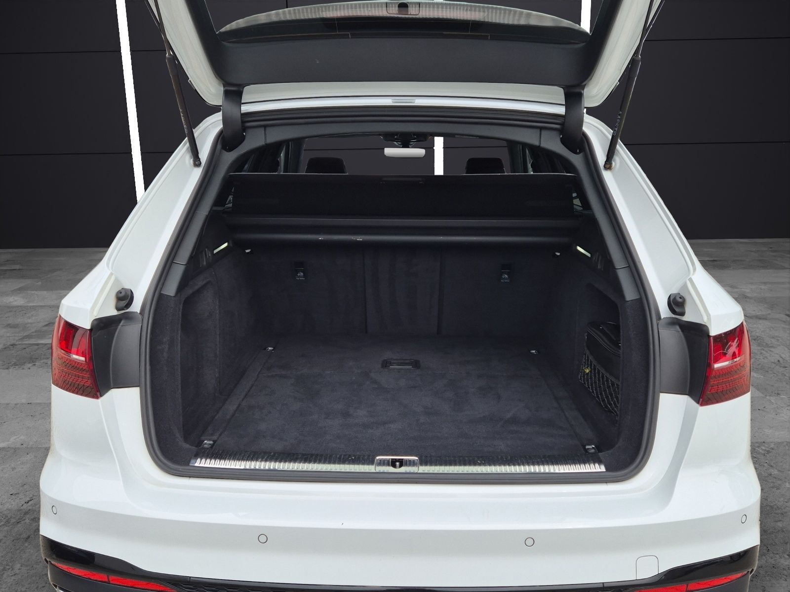 Fahrzeugabbildung Audi A4 Avant 50 TDI quattro S-line Standhzg. Matrix