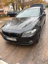 BMW 528i f10 3.0 schwarz tüv 10/2027 - BMW 528 aus 2010: 528i