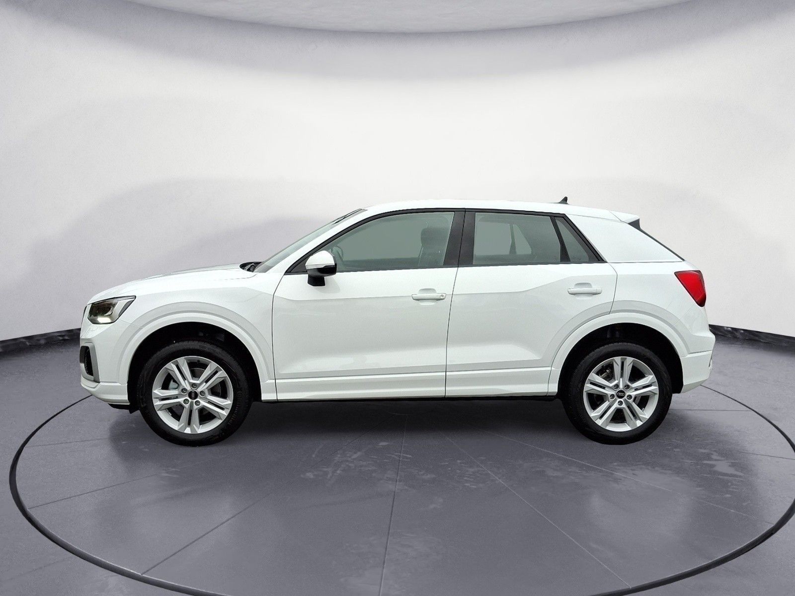 Audi Q2 advanced 35 TFSI 110(150) kW(PS) S tronic imagem 3