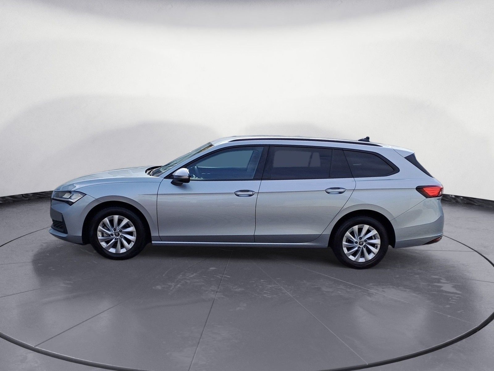 Skoda Superb - Bild 3