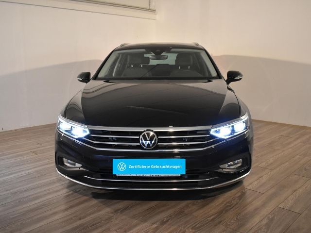 Passat Variant ELEGANCE 2.0 TDI DSG REAR VIEW MA