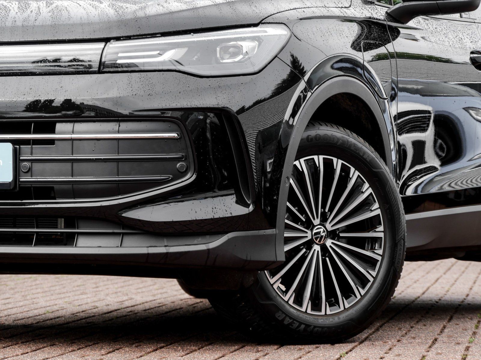 Volkswagen Tiguan 1.5 TSI LIFE HYBRID AHK DCC HUD APPCONNEC foto 5