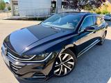 Volkswagen Arteon R-Line Matrix Leder AHK IQ Pano