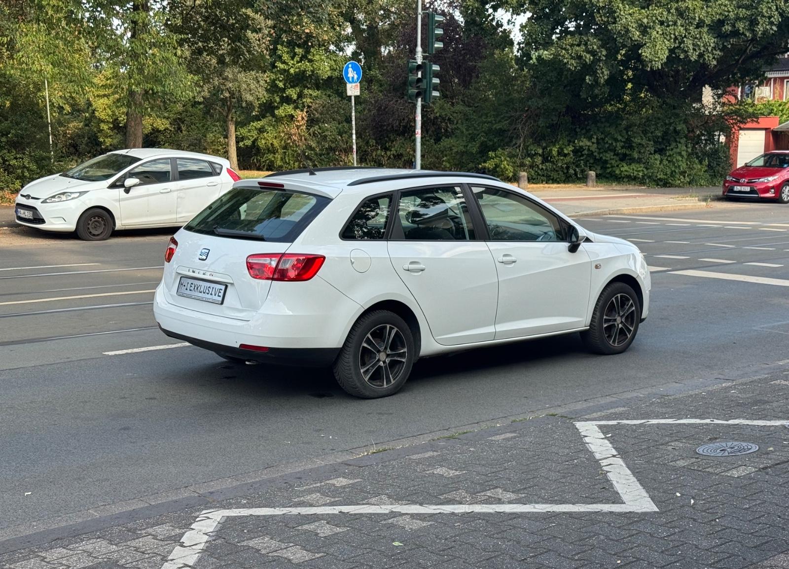 Seat Ibiza 2012 — engine 1.198 cm³, 69 HP (51kW)