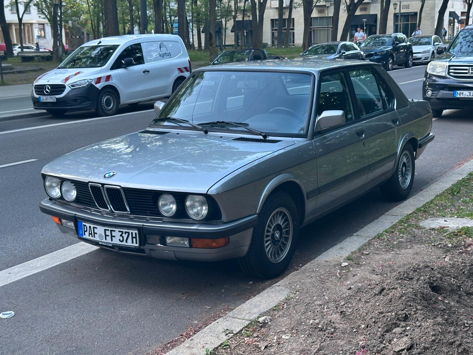 BMW 535iA Oltimer E28