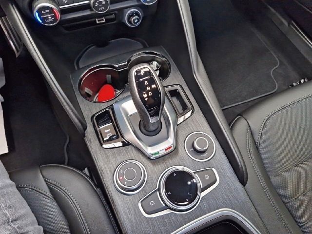 Alfa Romeo Giulia - Bild 13