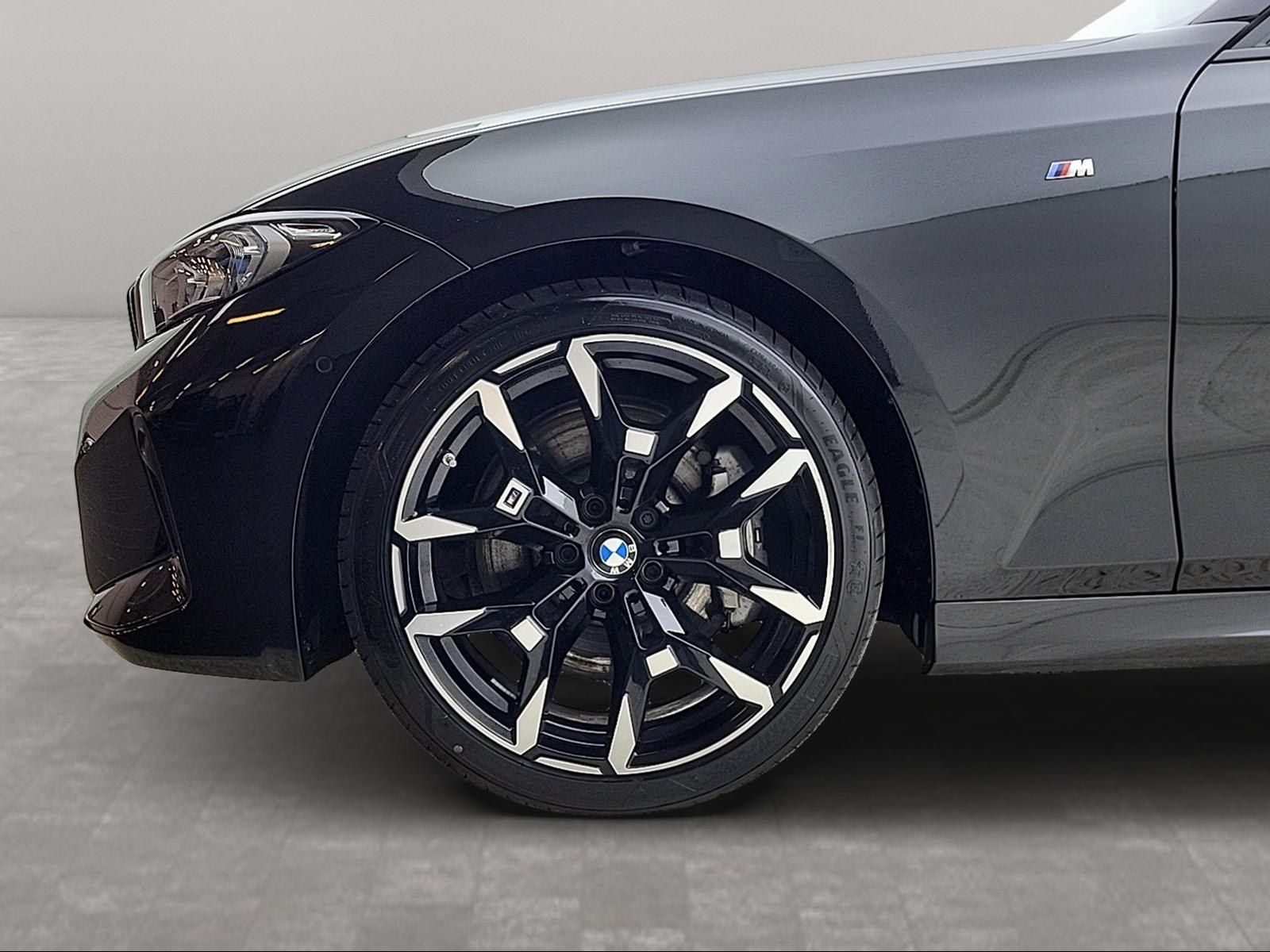 BMW 330 - Bild 11