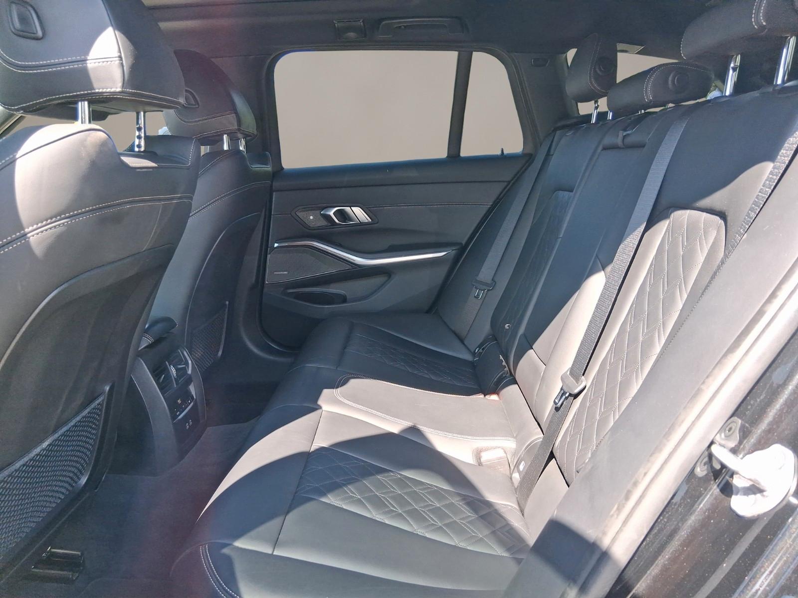 BMW M340i xDrive Touring*PANO*KAMERA*BMWSERVICE*8ALU